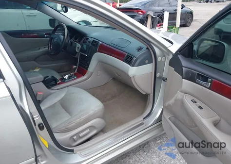 2003 Lexus Es 300 from USA, damaged, VIN JTHBF30G930119416